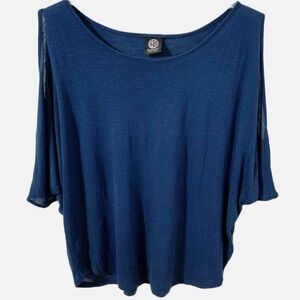 Bobeau Rayon Cold Shoulder Pullover Scoop Neck  Bat Winged Flowy Top Blue 💙